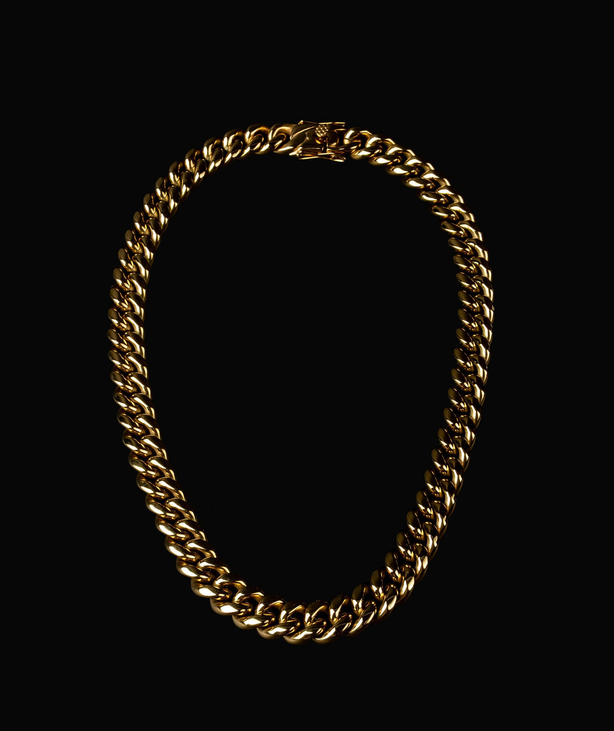 BLCKKRWN Cuban chain in 18K gold finish, full necklace